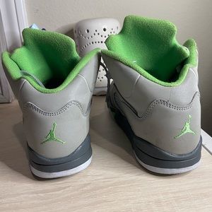 Jordan 5 retro Green beans